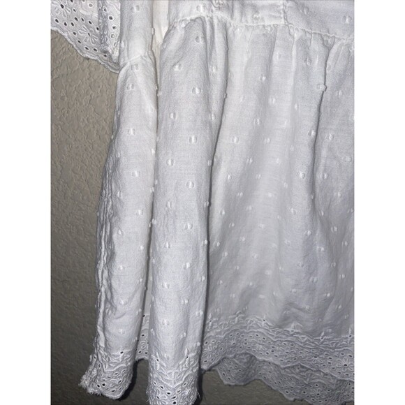 Old Navy White Babydoll Embroidered Swiss Flutter Sleeve Tie Back Blouse S Boho - Picture 3 of 11